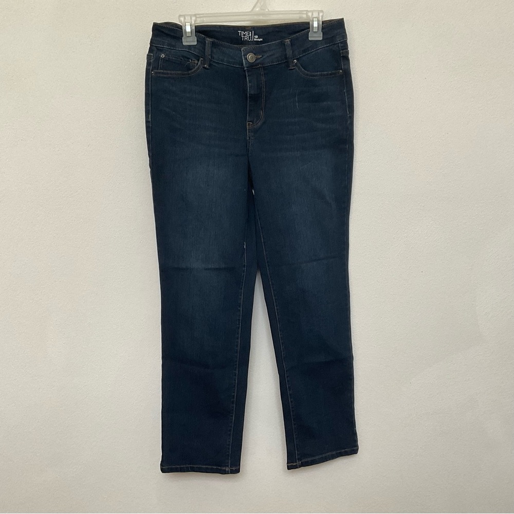 Time and Tru Dark Wash Straight Leg Jeans Size 10 Basic Classic Comfort Stretch